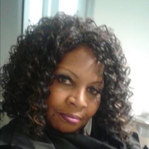 Meet your Posher, Carolyn